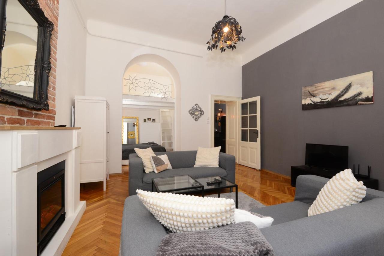 Your Place Apartman Budapest Extérieur photo