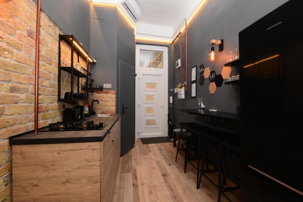 Your Place Apartman Budapest Extérieur photo
