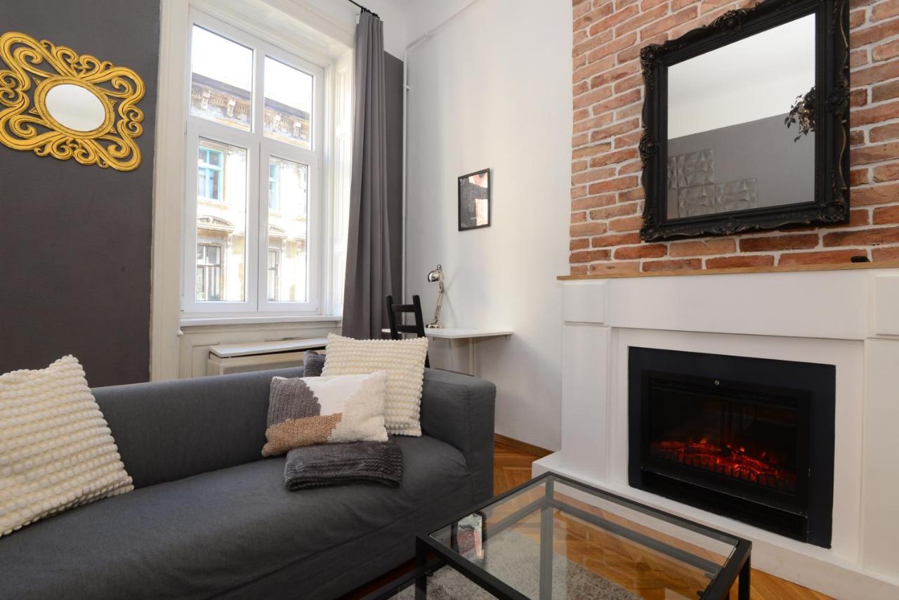 Your Place Apartman Budapest Extérieur photo