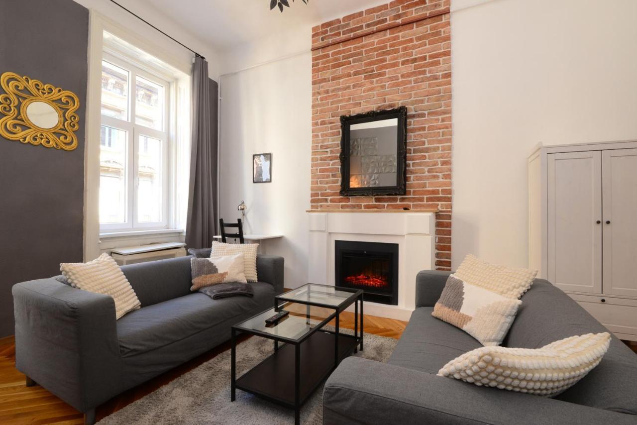 Your Place Apartman Budapest Extérieur photo