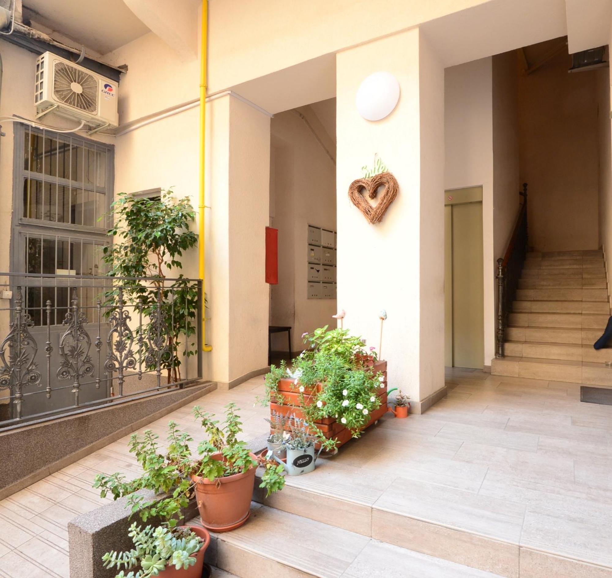 Your Place Apartman Budapest Extérieur photo